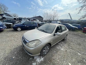 Dezmembrez RENAULT Symbol II Thalia 1.5dCi euro4 85Cp 62kW an 2009 - imagine 9