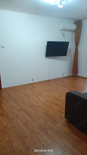 apartament 2 camere de închiriat 