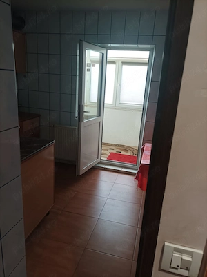 P.F. Vand ap.3 cam, 70mp, decomandat, Nicolina 1, in spate la LIDL. - imagine 3