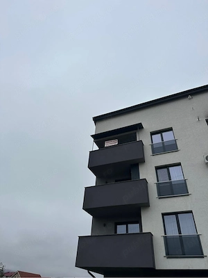 Vand apartament 3 camere , PF. - imagine 3