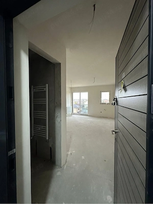 Vand apartament 3 camere , PF. - imagine 6