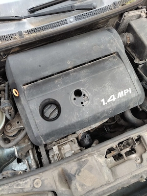 Dezmembrez skoda fabia - imagine 3