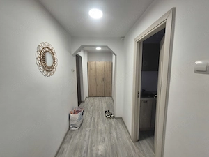 Apartament 3 camere Micro 2 se vanzare - imagine 2