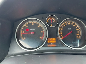 Opel Astra H break 1.9 - imagine 2