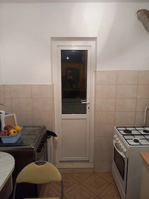 Persoana fizica vand apartament 2 cam D - imagine 2