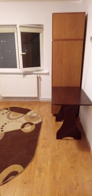 Persoana fizica vand apartament 2 cam D - imagine 5