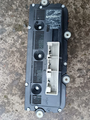 Modul comandă climatronic golf 5 - imagine 2