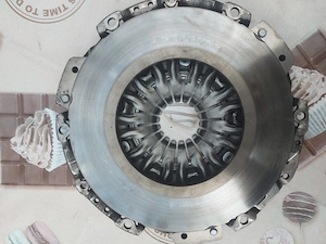 piese originale   opel astra J 1.6 100KW 136 CP AN 2016   VOLANTA cu masa dubla  850 LEI   cod  1011 - imagine 6