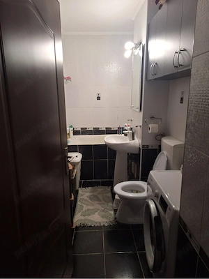 Inchiriez apartament decomandat 2 camere  - imagine 5