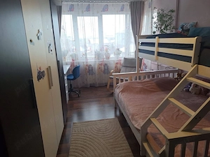 Inchiriez apartament decomandat 2 camere  - imagine 4