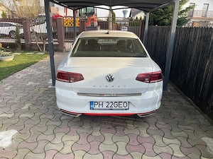 Volkswagen Passat 1.5 TSI, 150 CP, Trendline, An 2  km  - imagine 3