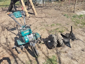 Motosapa pe benzina GP-800