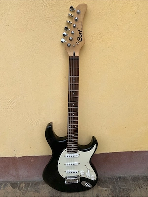 chitara electrica Cort G110