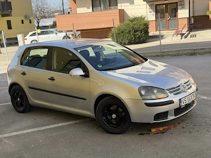 Volkswagen golf 5