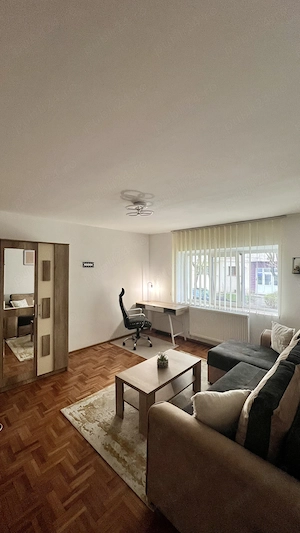 Inchiriez Garsoniera