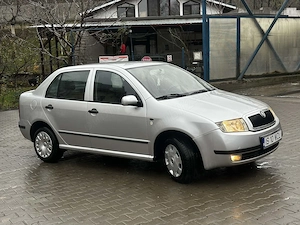 Skoda Fabia benzina  - imagine 4