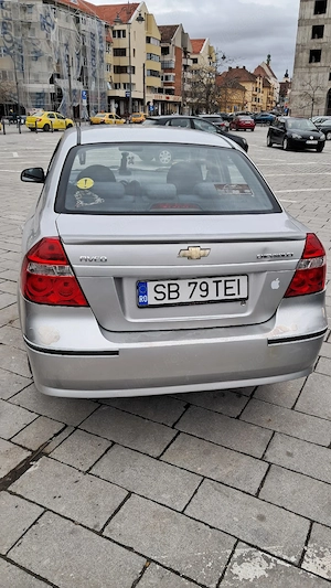 Vând Chevrolet Aveo  - imagine 3