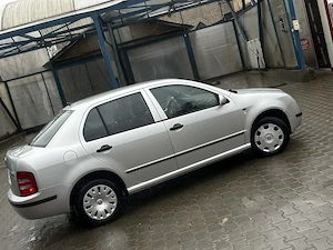 Skoda Fabia benzina  - imagine 5