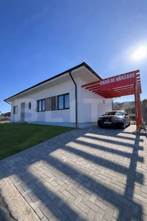 Casa pe un nivel 105 mp cu pod inalt mansardabil de 70mp, teren 500mp, Chinteni - imagine 2