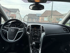 Vand Opel Astra J 2012 1.7CDTI 110CP - imagine 8