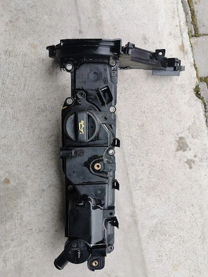 Capac culbutori ford focus mk3 din anul 2011/2014+garnitura Noua - imagine 2