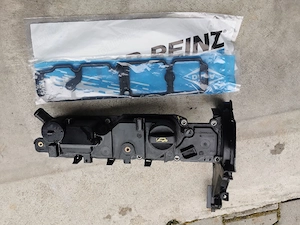 Capac culbutori ford focus mk3 din anul 2011/2014+garnitura Noua - imagine 3