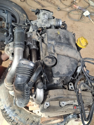 Motor Dacia Duster 1,5 dci - imagine 2