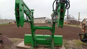 Încărcător frontal  John Deere  - imagine 5