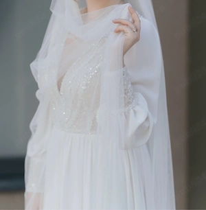 Rochie de mireasa alba lunga 