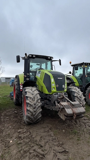 tractor Axion 820  - imagine 3