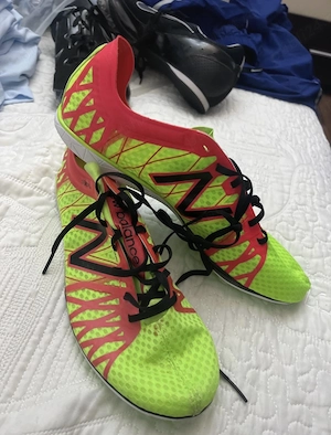 Vând adidasi noi  pentru atletism. Fără cuie  - imagine 4