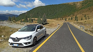 UNIC Proprietar (IT RO)   Renault Megane 4   Automat   TRAPĂ   LED   unghi mort   114.000 KM - imagine 2