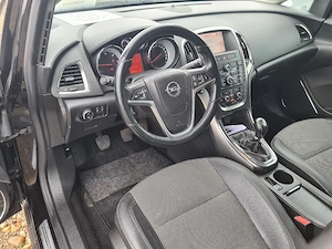 Opel astra J 2011 - imagine 4