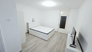 garsoniera titan-piata minis-metrou 8 minute-modern