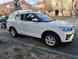 Vânt autoturism SUV - imagine 2