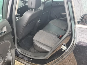 Opel astra J 2011 - imagine 3