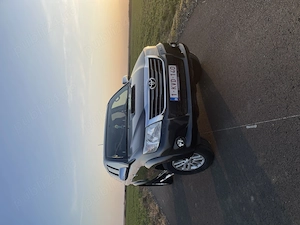 Toyota Hilux 2.5  4x4  - imagine 3