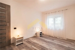 Apartament 3 camere de vanzare cartier Micalaca, zona 500 - imagine 7