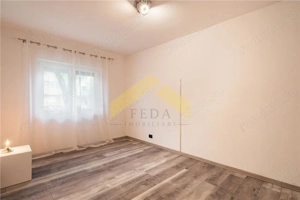 Apartament 3 camere de vanzare cartier Micalaca, zona 500 - imagine 18