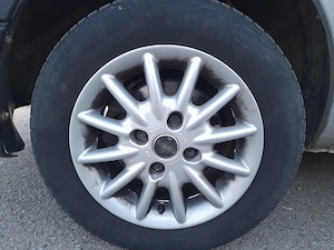 Vand jante roti Aliaj 13 R13 4 X 100 VW Golf 2 Polo Skoda Seat 155 70 R13 - imagine 2