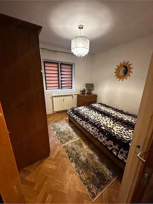 Apartament 2 camere , strada Luica ( Piata Resita ) , bloc  - imagine 3