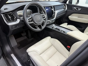 Volvo XC60 inscription  - imagine 5