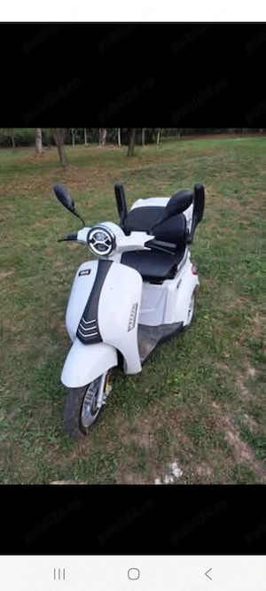 Vând triciclu electric 