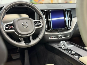 Volvo XC60 inscription  - imagine 7