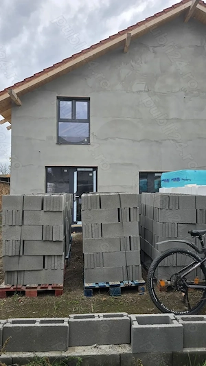 1 2 duplex in Sânandrei,se vinde. 