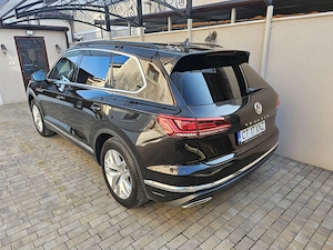 Proprietar Vand VW Toaureg 2019 V6 TDI euro6  - imagine 3