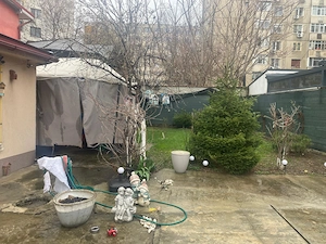 Vand teren +  cu casă de vânzare, suprafață totala 242mp - imagine 4