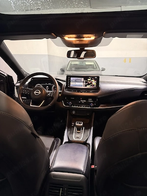 Nissan Qashqai 1.3 l 156CP Tekna - imagine 7