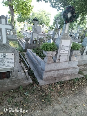 Loc de veci cu cripta in Cimitir Eternitatea Iasi - imagine 3