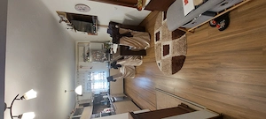 Închiriez apartament 4 dec,Medicina 